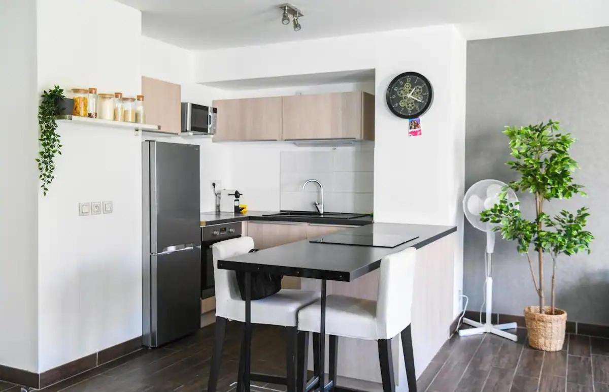 Superbe Appartement Avec Terrasse, Piscine & Parking Prive A Marsella Exterior foto