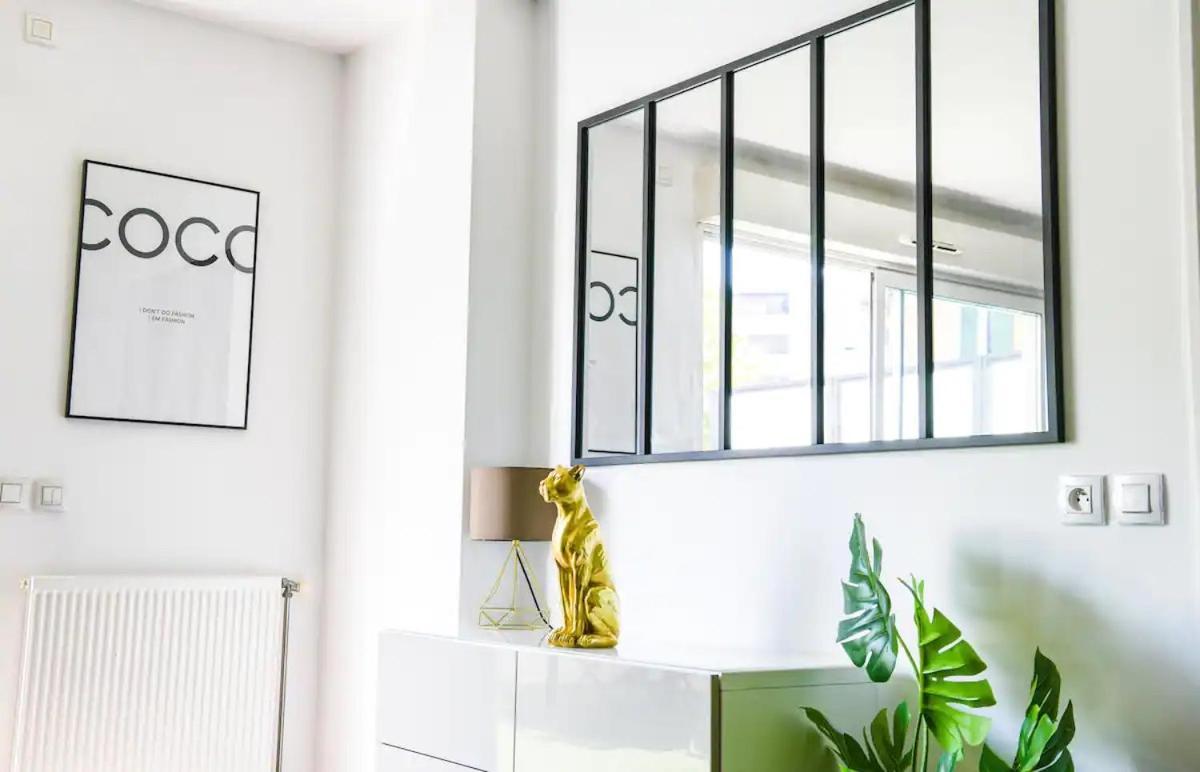 Superbe Appartement Avec Terrasse, Piscine & Parking Prive A Marsella Exterior foto