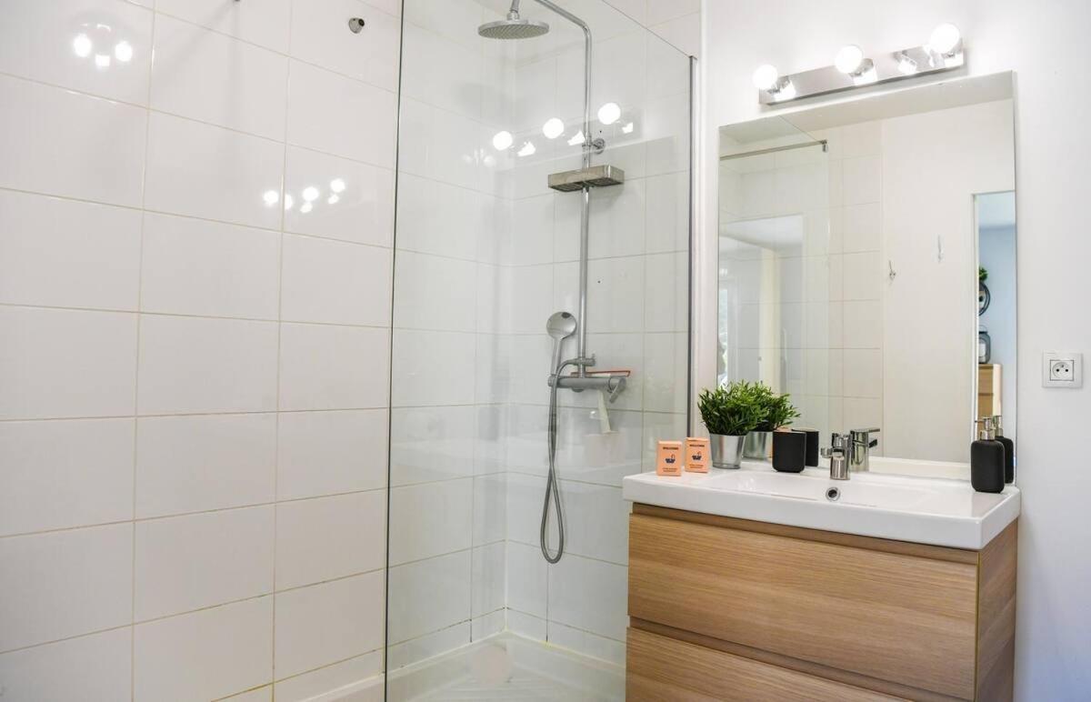 Superbe Appartement Avec Terrasse, Piscine & Parking Prive A Marsella Exterior foto